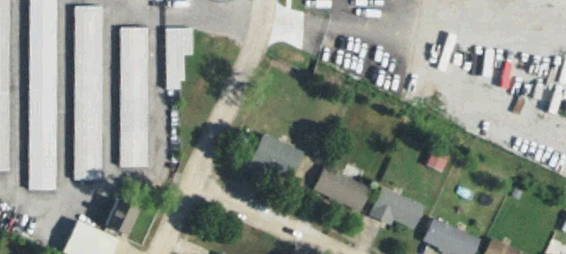 Single-Tenant Retail Restaurant Lease