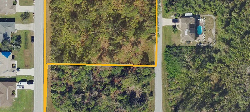 Residential Home Lot in Gulf Cove