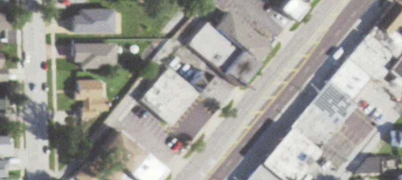 Retail Strip Center with Garages