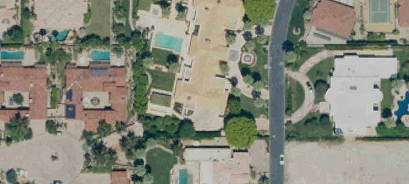 Luxury Estate with Guest House