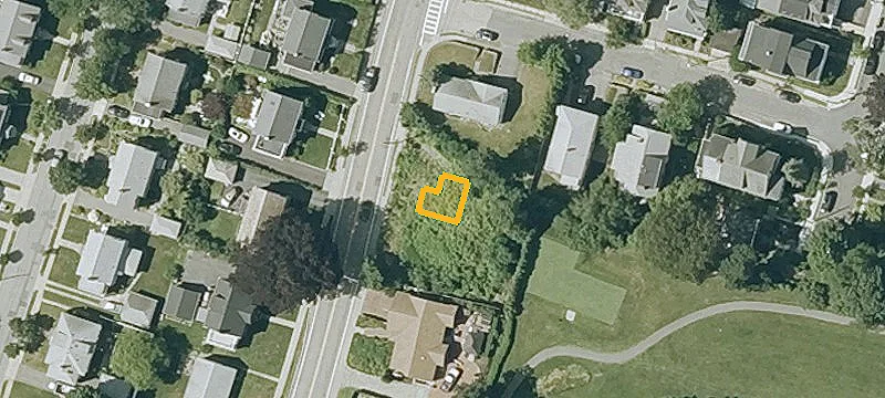 Custom Home Lot Near Country Club