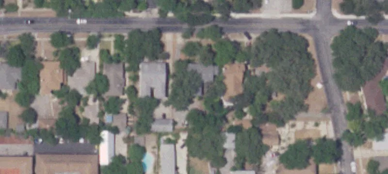 Well-Maintained Fiveplex with Deck
