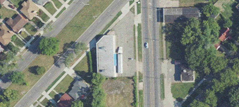 Free-Standing Auto Service Building