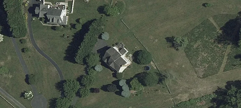 Farmette Property with Pole Barn