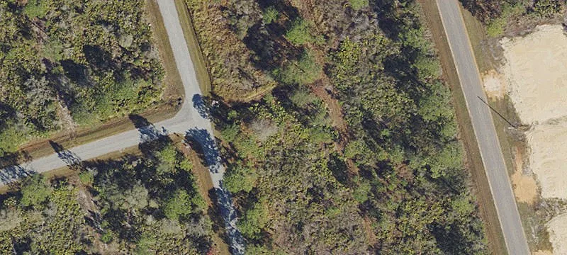 Corner Residential Lot in Sun 'n Lake