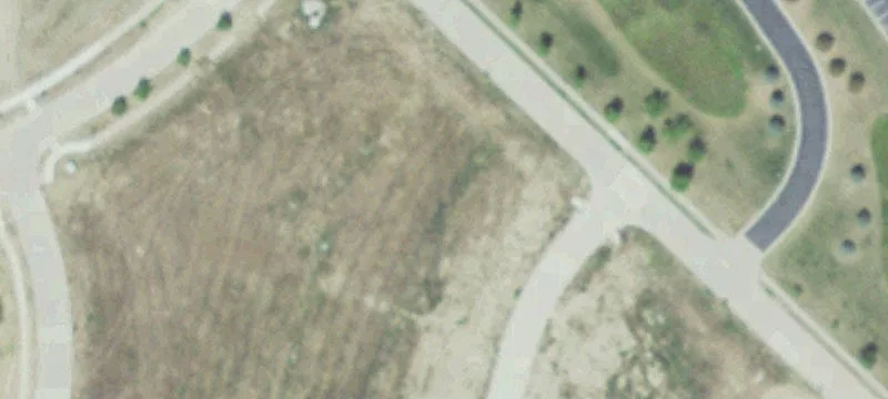 Easy-Maintenance Villa Home Lot