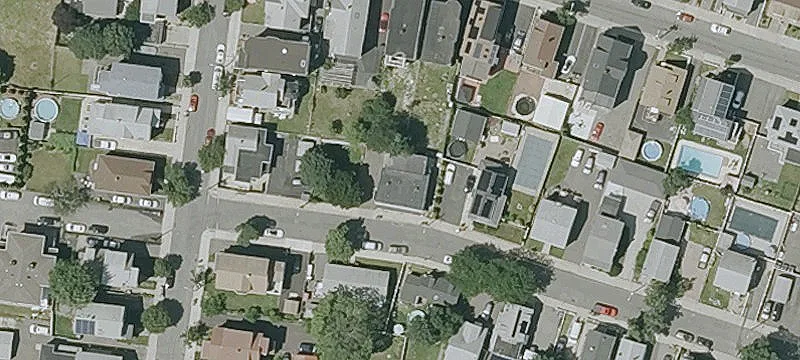 1-Bedroom Apartment with Shared Yard