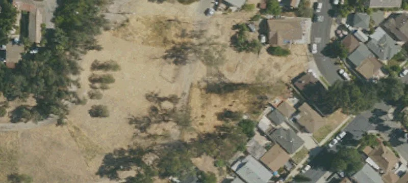 LAR1 Vacant Residential Lot