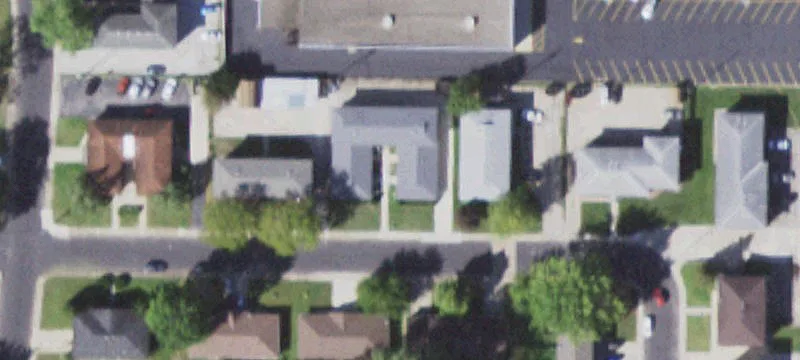 8-Unit Apartment Building