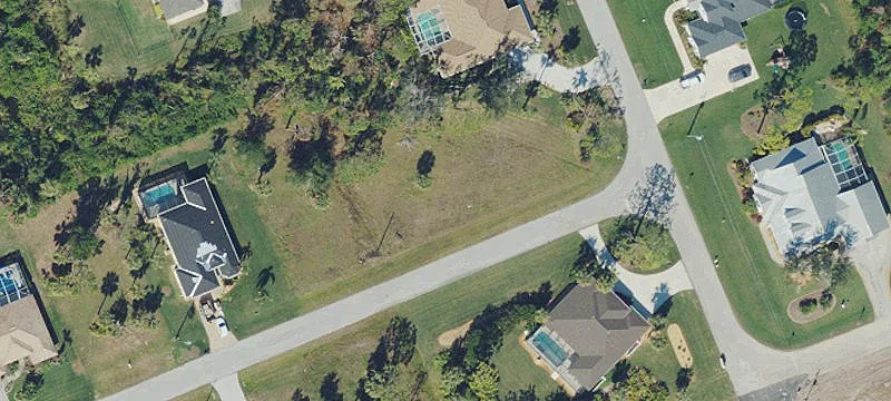 Oversized Residential Lot on Greenbelt