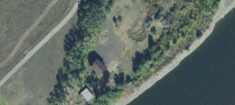 Riverfront Recreation Land with Guest House