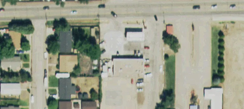 Highway-Frontage Motel with 16 Units