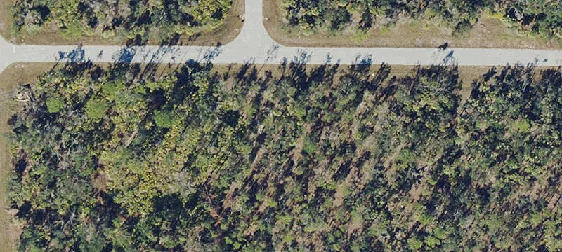 Waterfront-Adjacent Residential Lot