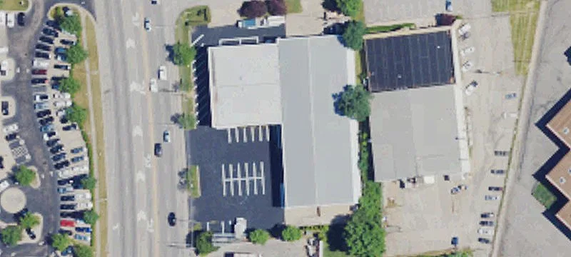 Flex Industrial Showroom Facility