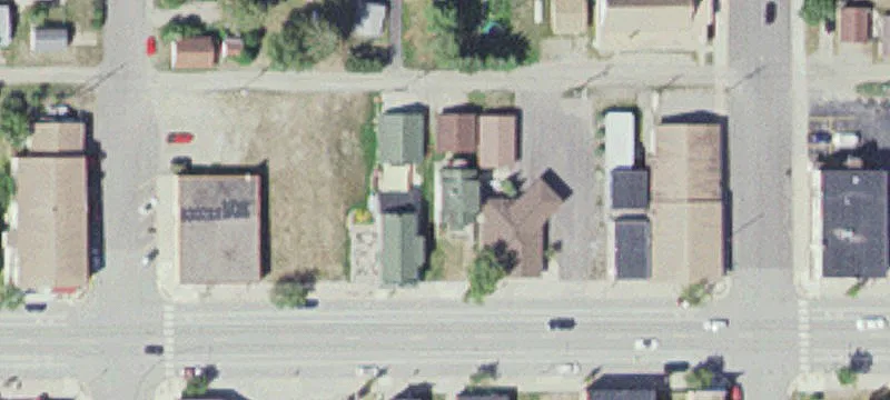 Live-Work Building with Office