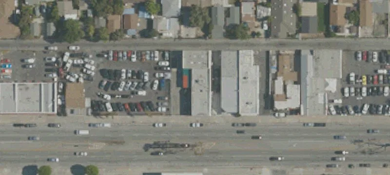 Industrial/Retail Building with Storage