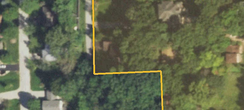 Residential Homesite on Dead-End Street