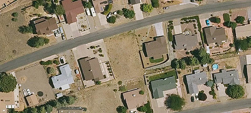 Gently Sloping Residential Lot