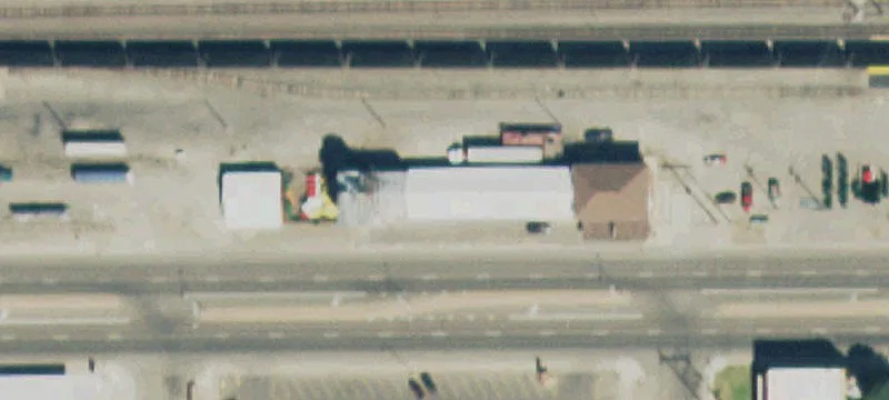 Warehouse with Highway Frontage