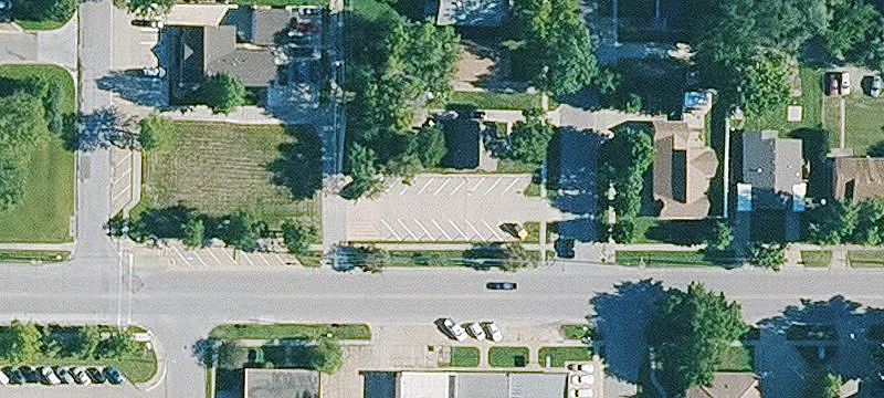 Restaurant Building and Pad Site Land