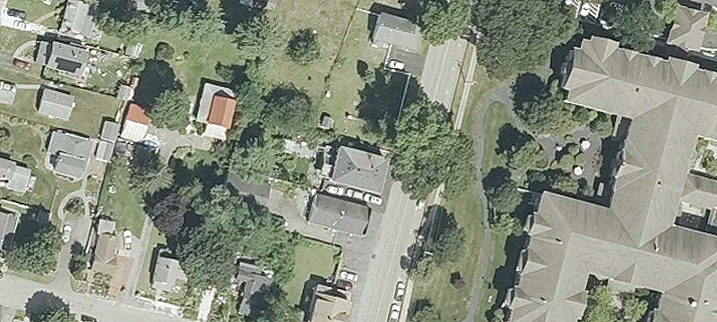 Renovated Two-Unit Duplex