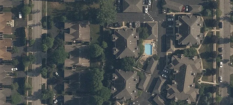 1,407 SF Duplex Villa Units