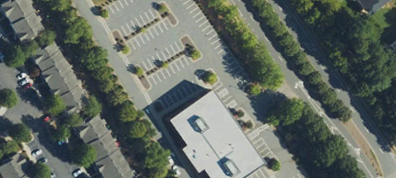 Subdividable Office Building