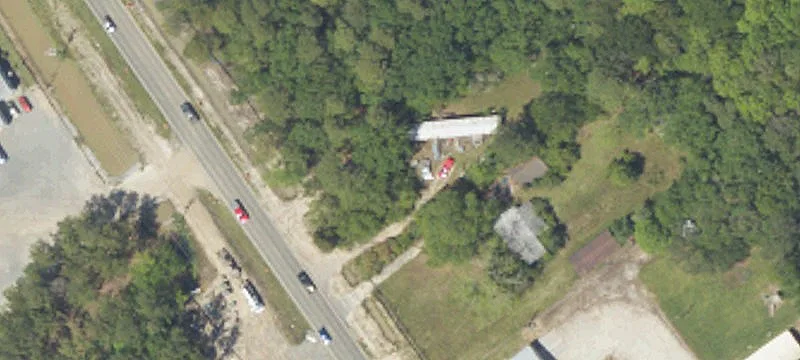 Commercial Land with Public Utilities