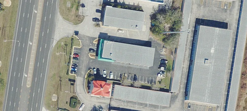 Retail Property with Grade-Level Bays