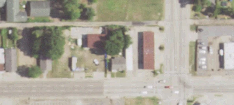 Specialty Building with Ample Parking