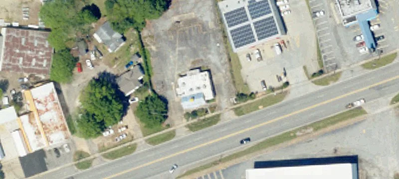 Vacant Retail Building Opportunity