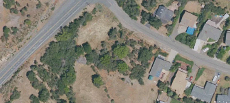 Lake-Access Residential Lot