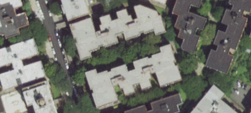 Detached Six-Unit Brick Walk-Up
