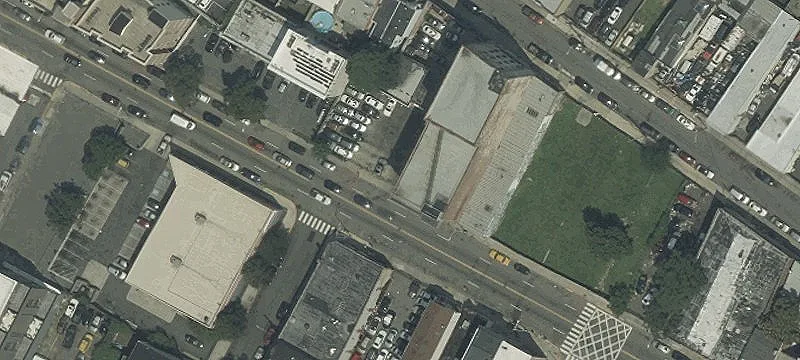 Automotive Garage Property with Drive-Ins
