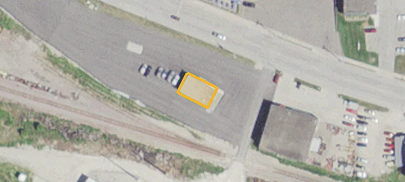 Warehouse with Overhead Doors