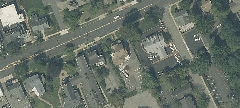 Multi-Tenant Retail-Office Building