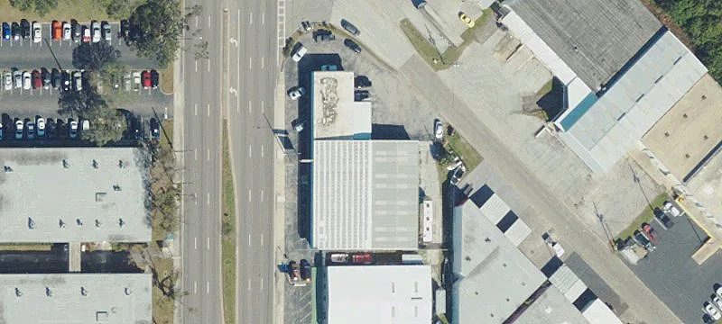 Freestanding Flex Building with Roll-Ups