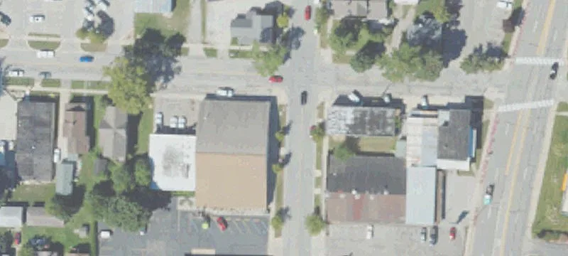 Connected Retail and Storage Building