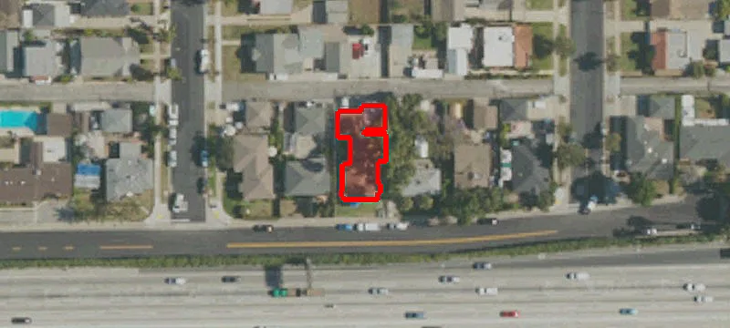 Well-Maintained Duplex with Garages