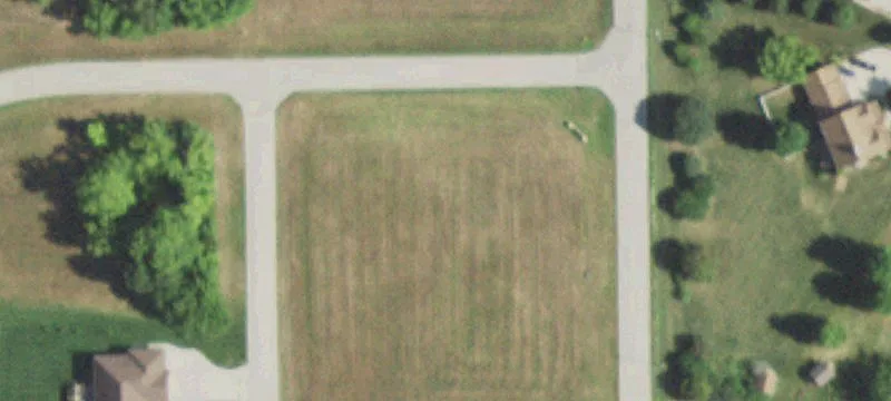 Large-Lot Residential Land Parcel