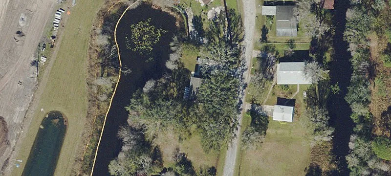 Waterfront Canal-Access Land