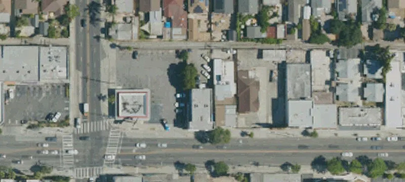 Retail Storefront with Rear Home