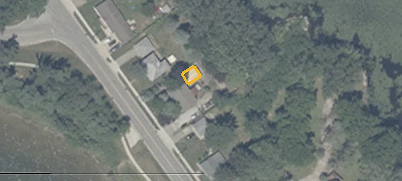 Waterfront Cul-de-Sac Home Lot