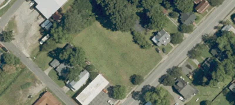 Highway-Zoned Commercial Land