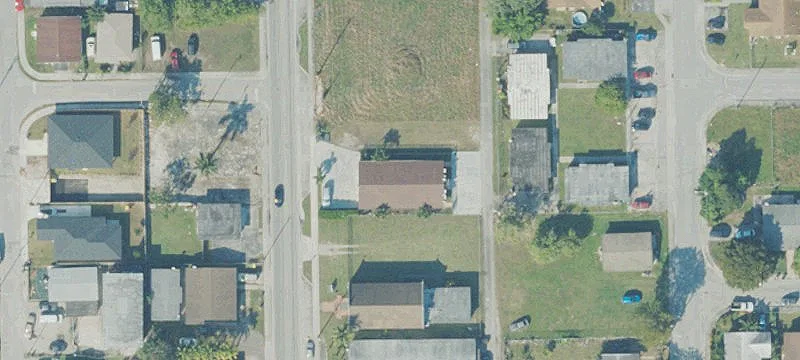Stand-Alone 8-Unit Apartment Building