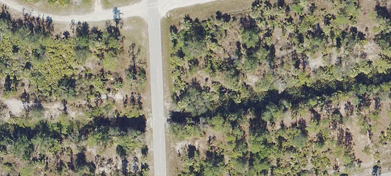 Residential Canal-Front Corner Lot