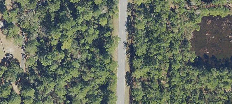 Triangle-Shaped Commercial Land Parcel