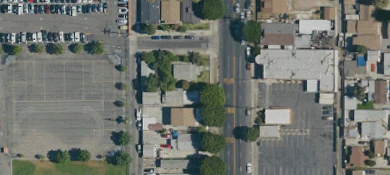 Bungalow-Style Triplex with Parking