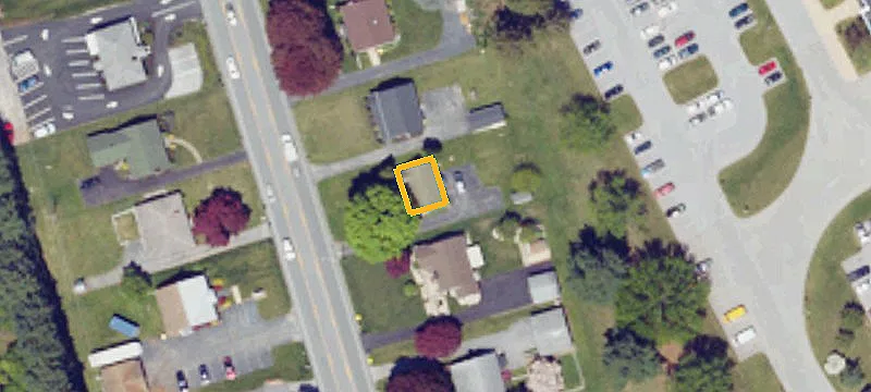 Commercial Land with Major Road Frontage