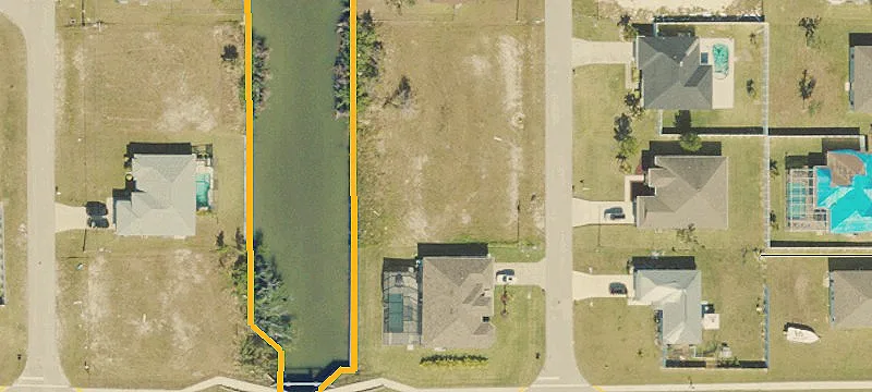 Gulf Access Waterfront Residential Lot